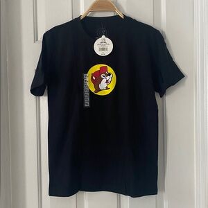NWT Buc-ees Logo Classic Unisex T-Shirt Black Womens Small Kids Large Road Trip